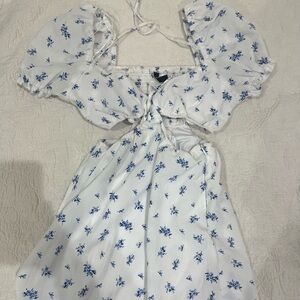 White and Blue Floral Puff Sleeve Dress